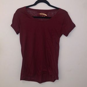 Burgundy tshirt